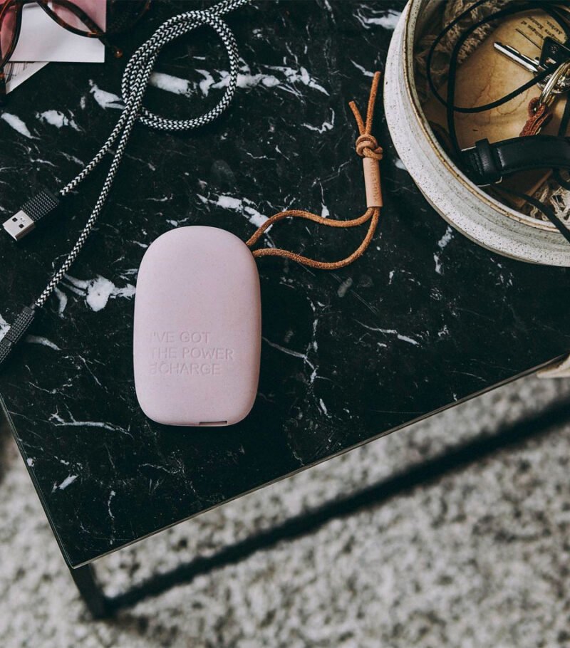 toCHARGE | USB Battery Charger